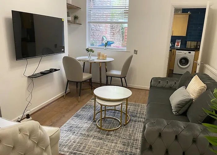 Workers Home - Free Parking